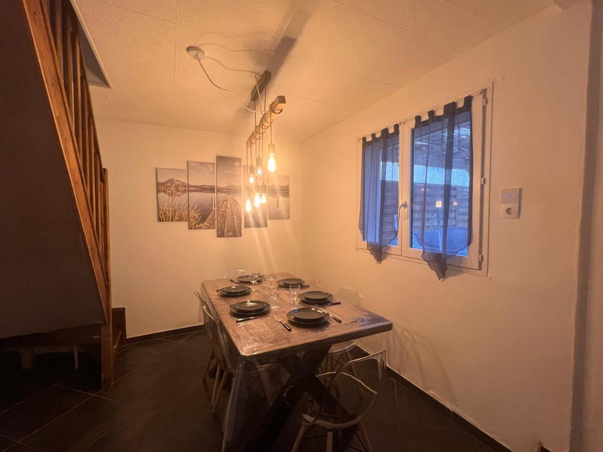 Delille Pere Et Fils Apartment Албервил Екстериор снимка